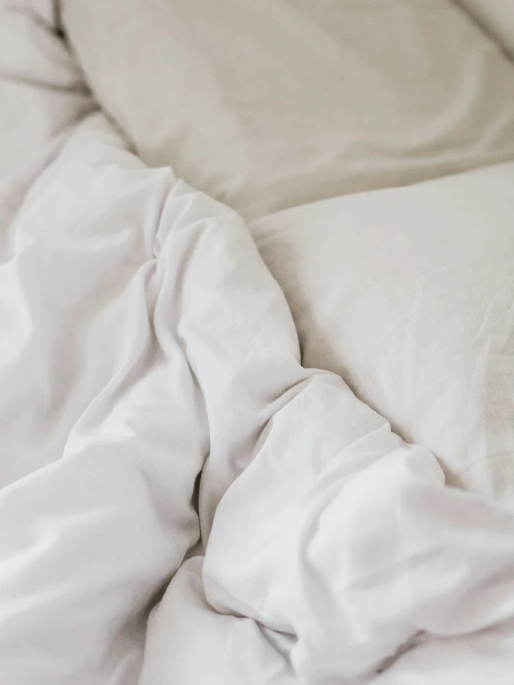 Lightweight White Comforter — real white-product reference photograph